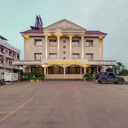 Hotel Royal Palace Karād Eksteriør bilde